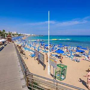 https://villa-amaryllis.protaras-cy-hotels.com